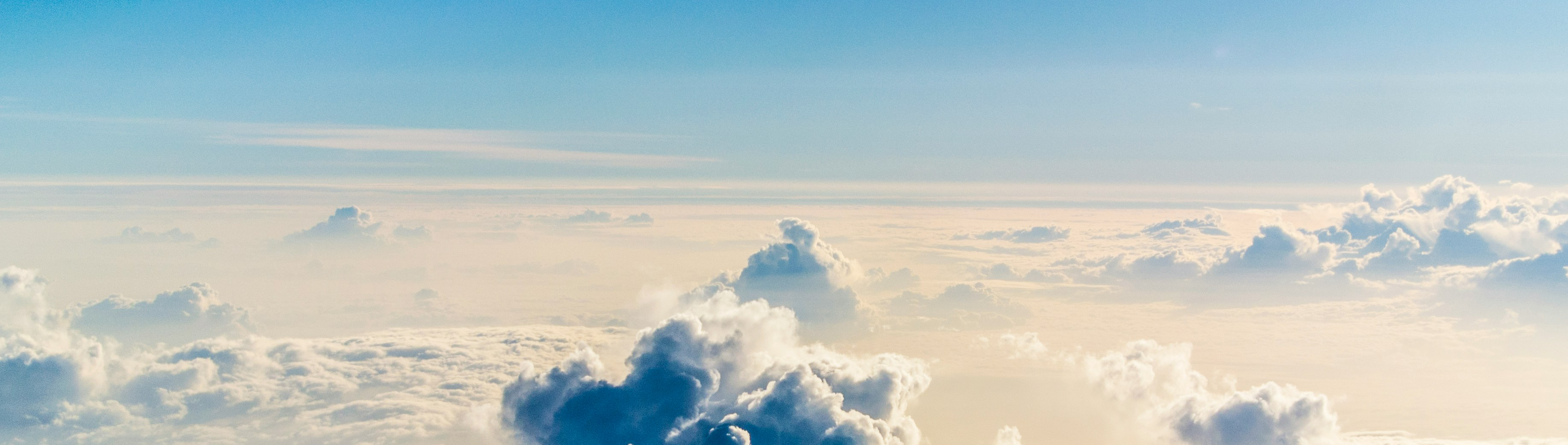 Himmel mit Wolken